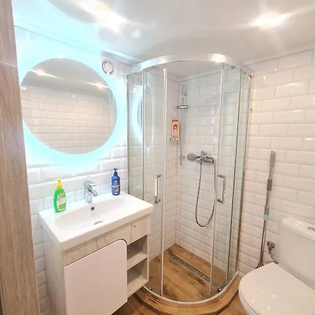 Smart нечуя-левицького 16-5 Appartement *